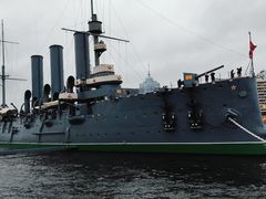 -阿芙乐尔号巡洋舰