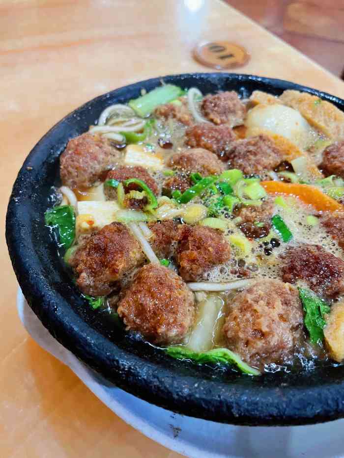 玉霞砂锅居(幸福巷店)-"玉霞砂锅是宁夏的老店了,分店也比较多,新.