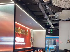 店内大堂-胖哥俩肉蟹煲(世茂国际广场店)