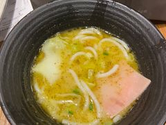 -阿香米线(大唐西市大润发店)