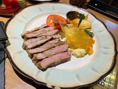 -秘密旅行Bonjour(黑金冠 江南西店)