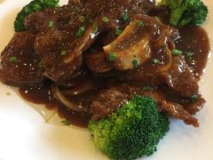 黑椒牛排-旭龙鱼头王(航华店)