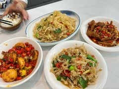 -独一佳老胡湘菜馆(矿山路店)
