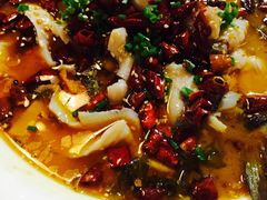 酸菜鱼-六婶西关小厨(光塔路店)