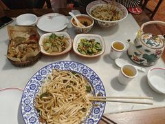 -天天初二·天津传统捞面·天津特色菜(凌奥总店)