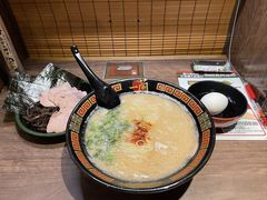 -一兰拉面(新宿中央东口店)