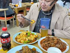 -满口香饭店