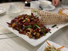 飘香辣子鸡-那达慕蒙古风味酒楼
