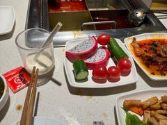-海底捞火锅鲜切牛肉主题店(长寿路店)