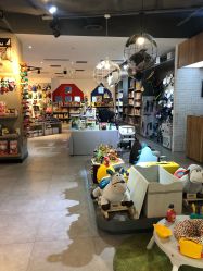 -国际蓝孩BabyInternational(杭州嘉里中心店)