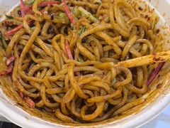 -黑八私房老北京炸酱面