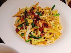 大碗花菜-费大厨辣椒炒肉(万家丽一店)