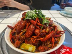油焖小龙虾-麻小度青花椒鱼蛙火锅