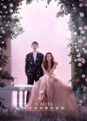 -雪中彩影婚纱摄影·微光艺术中心