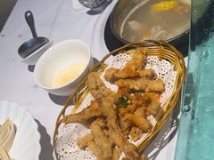 -泓炙颐凤鲜海鲜火锅料理(桐乡店)