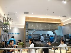 -灵芝妹子海鲜米线(凯德和平广场店)