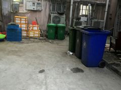 -虾弄弄海派小龙虾·牛羊蝎子火锅