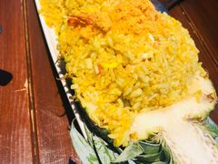 海鲜菠萝饭-Local泰莲庭(虹鳟鱼店)