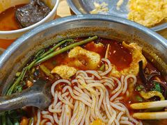 -柳州肥姨妈大骨螺蛳粉(曹路店)