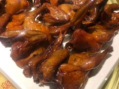 招牌烤乳鸽-石岐佬中山菜馆(张溪店)