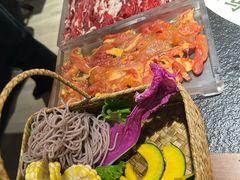 -菌自由丨野生菌火锅特色庭院餐厅(丽江古城店)