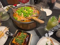 -辣尚瘾·烤鱼·新川菜(交大直营店)
