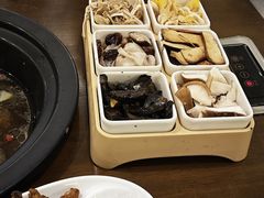 -菌乡缘·野生菌蒸汽鱼火锅(江边夜市店)