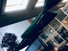 -星巴克(港汇1号办公楼店)