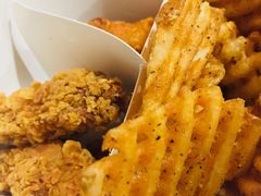 -麦当劳(卫星广场店)