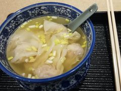 -亮马河饭店翠雅咖啡厅