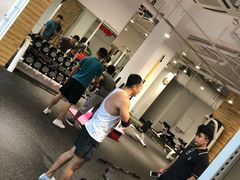 -汗水空间私教健身连锁(SM广场店)