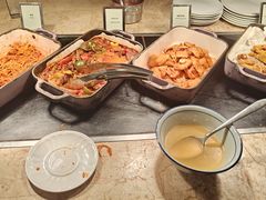 -大中华希尔顿酒店-念自助餐·海南美食·三文鱼