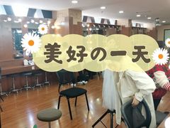 -金夫人化妆摄影职业培训学校