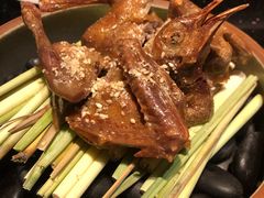 盐焗香茅乳鸽-小运河·公馆(国贸店)