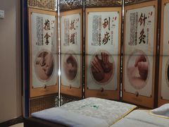 -鸿喜足健康足道采耳艾灸(南纬路店)