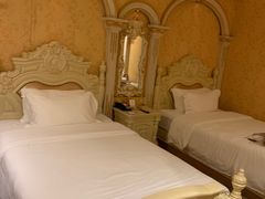 -南洋冠盛酒店(广州天河公园地铁站店)