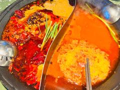 -五里关火锅(上海鑫耀·光环Live店)