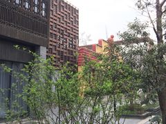 -扬州东关街文昌阁桔子水晶酒店