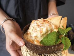 -饱嗝·小炒云南菜·见手青乌鸡汤锅(来凤街国创园店)