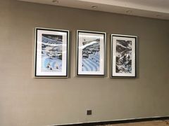 -武汉光谷广场杨家湾地铁站怡程酒店