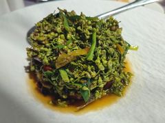-彩云天云南餐厅