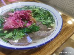 -杜袁氏贵州农家羊肉粉(爱融荟城店)