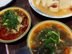 -蓝田九大碗民俗食府(蓝田店)