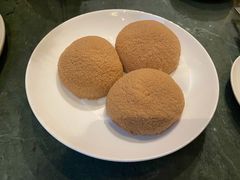 酥皮牛奶包-金玉满堂潮州酒楼(无限极荟购物广场店)