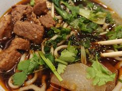 -醉牛腩·面小馆