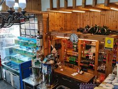 -老东镇啤酒屋海鲜加工·蒸汽海鲜·海鲜烧烤(台东店)