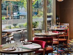 -Brut Eatery Wine Bar & Restaurant (建国东路店)