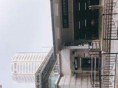 -上海游泳馆(地铁站)