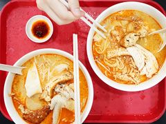 -亚王咖喱鸡米粉面