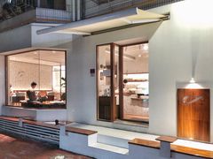 -Line 咖啡(石厦花园店)